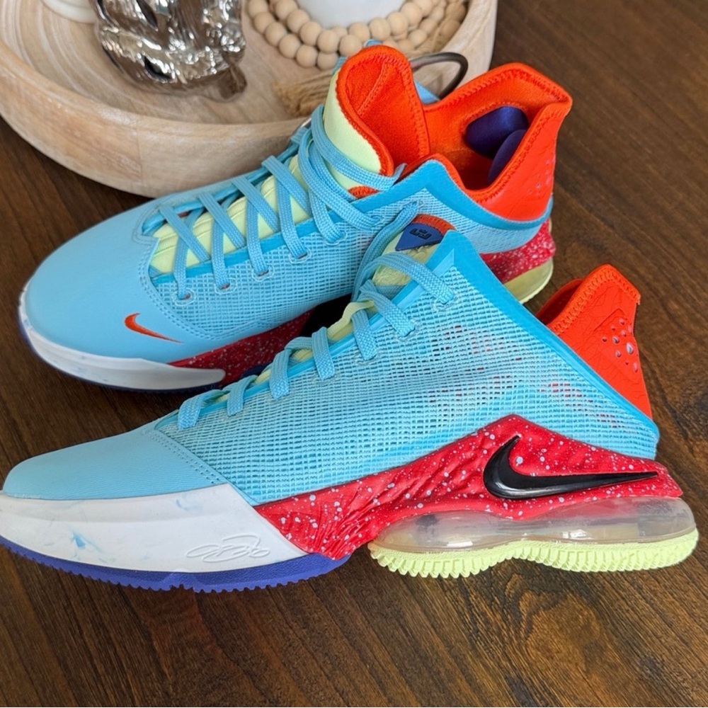 NEW Nike Men LeBron 19 Low basketball tennis shoes sneakers